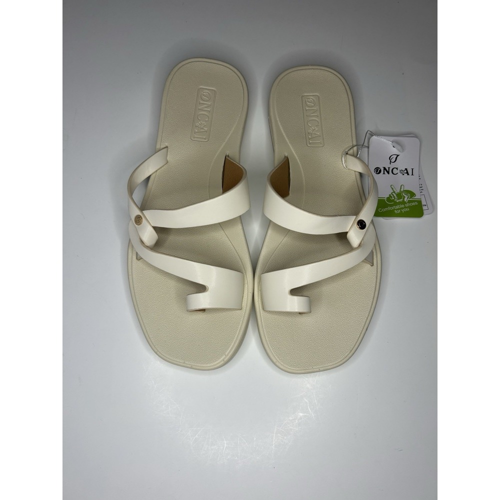 ONCAI Women's Slide Sandals Trendy Square Flat Dressy Sandals for Women Size 8.5